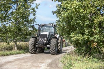 valtra_traktor_a-serie (39)valtra_traktor_a-serie (39)