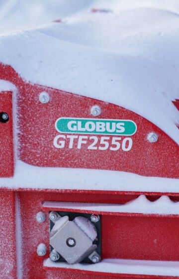 To-trinns Globus snøfres