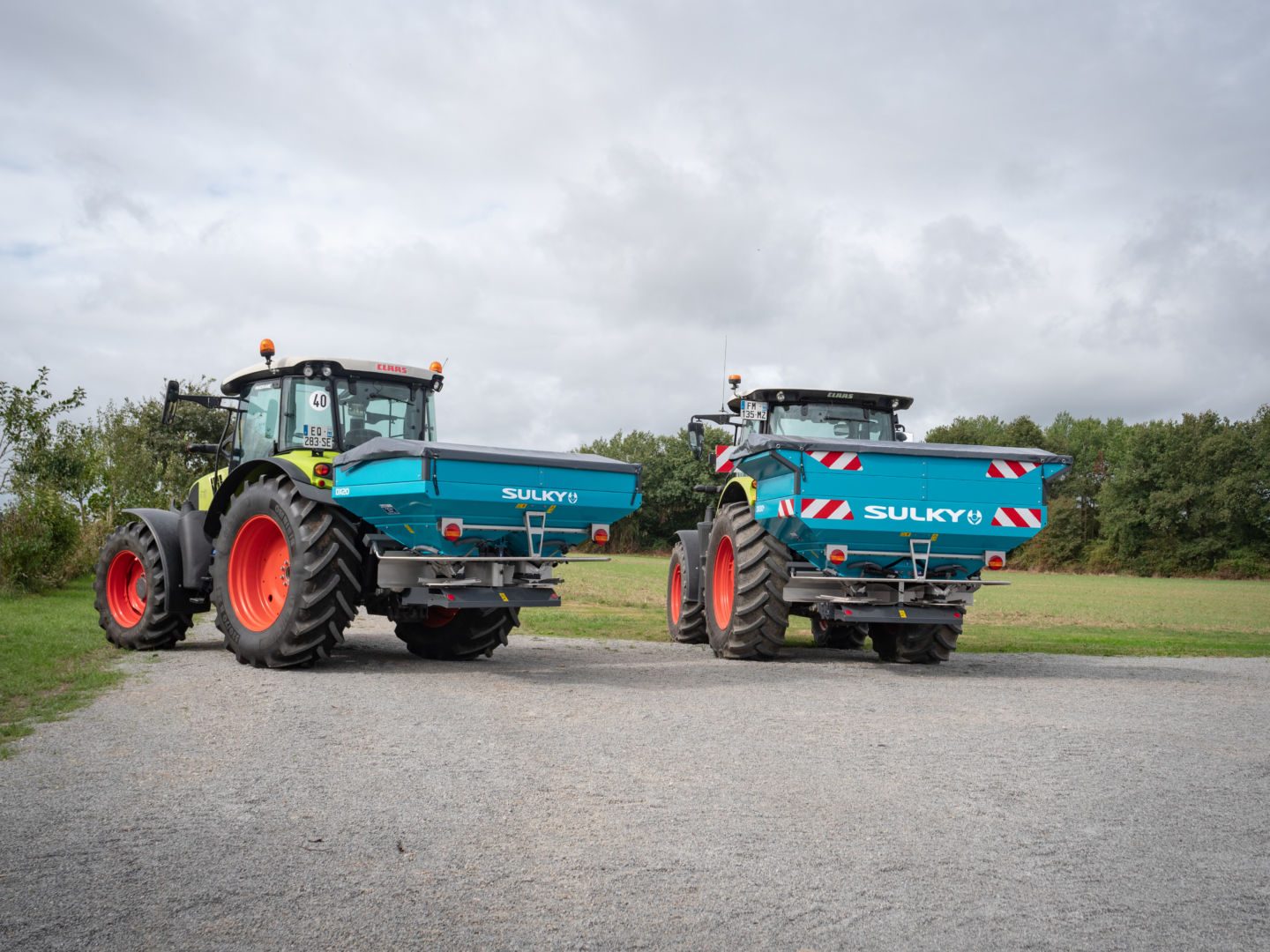 Gjødselspreder_traktor_sulky_dx20_dx30+_01