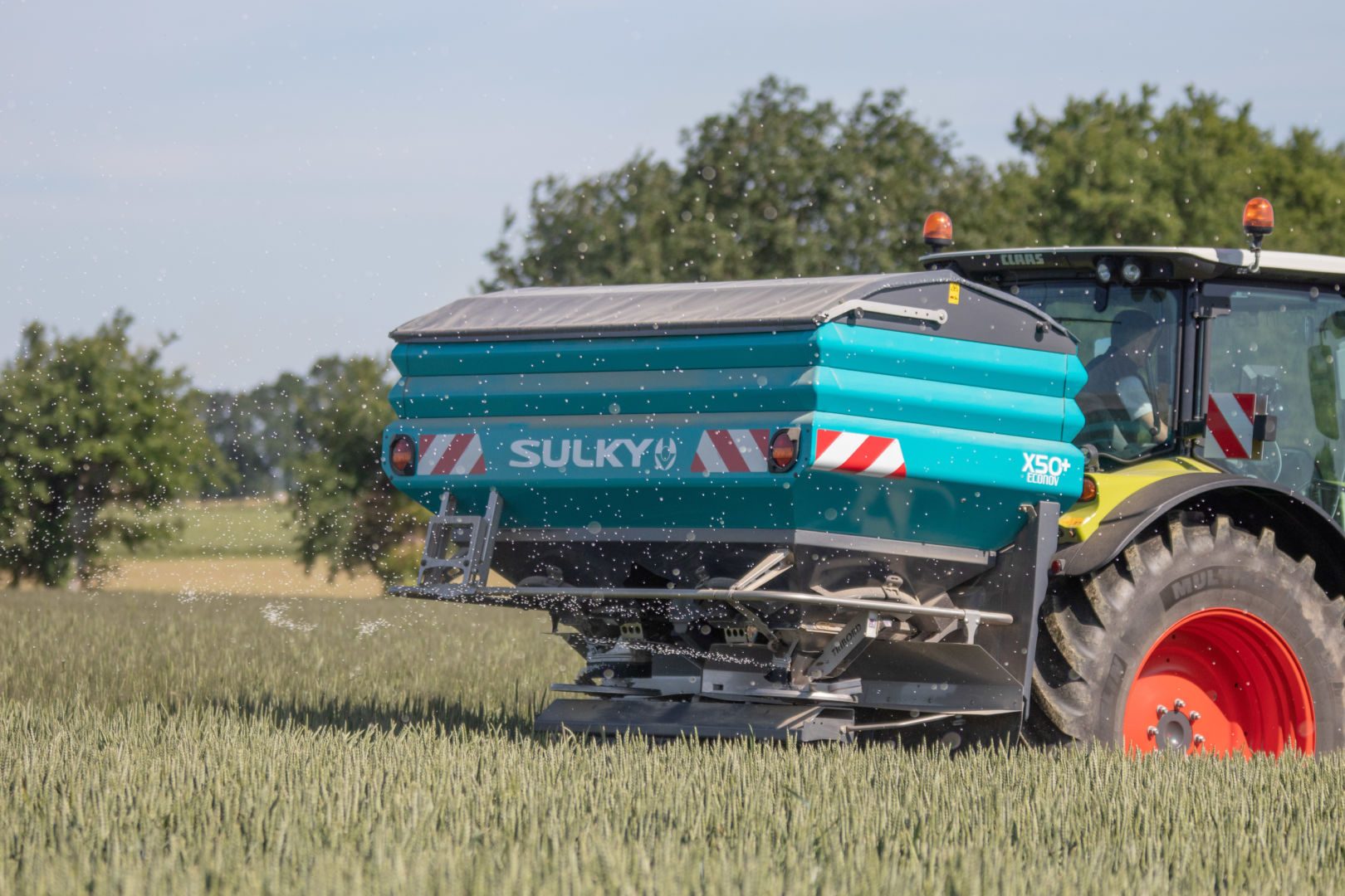 Gjødselspreder_traktor_sulky_x50+_01