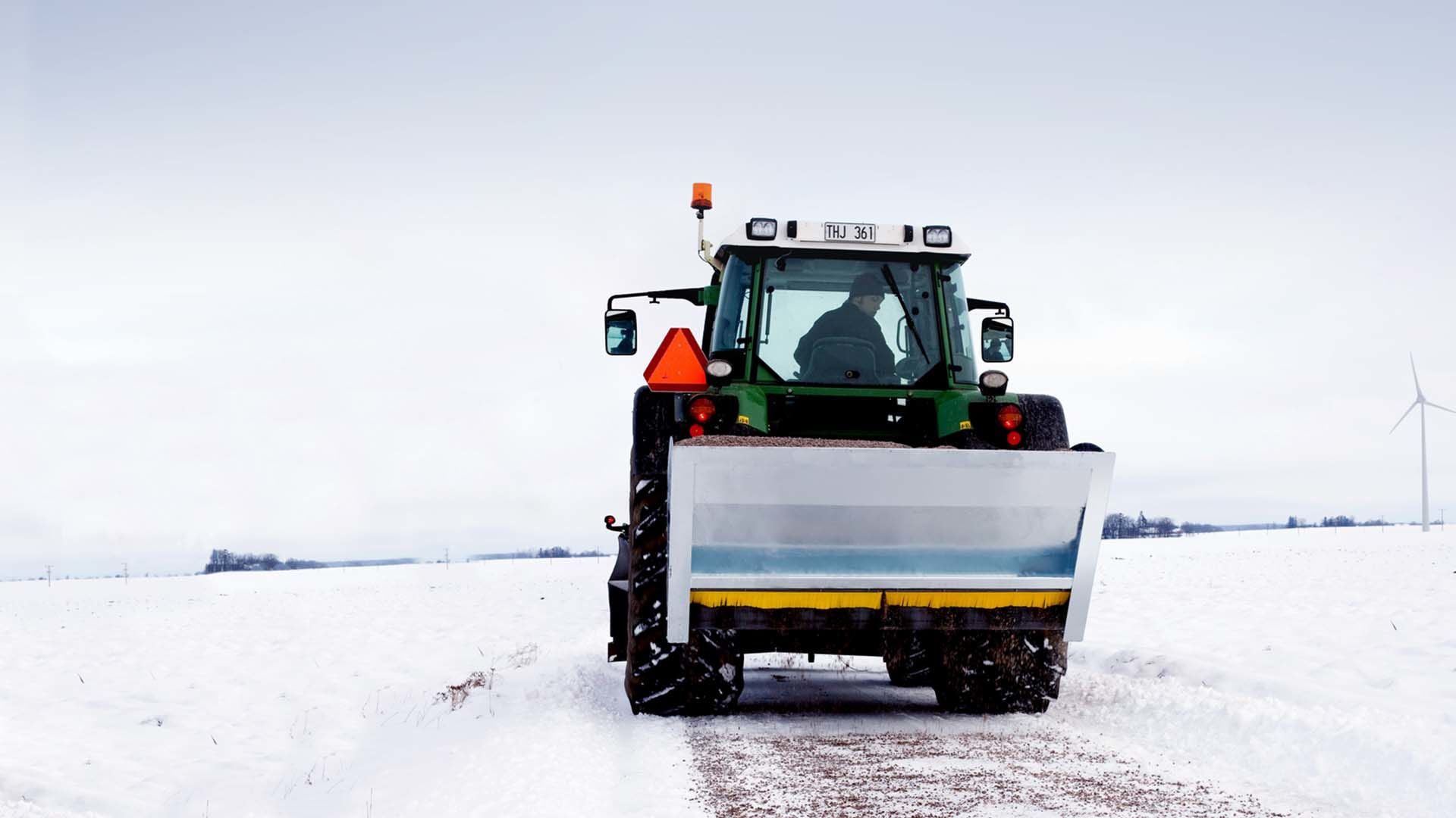 Holms traktor strøkasse er solid og av høyeste kvalitet.