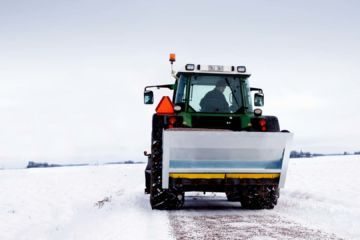 Holms traktor strøkasse er solid og av høyeste kvalitet.