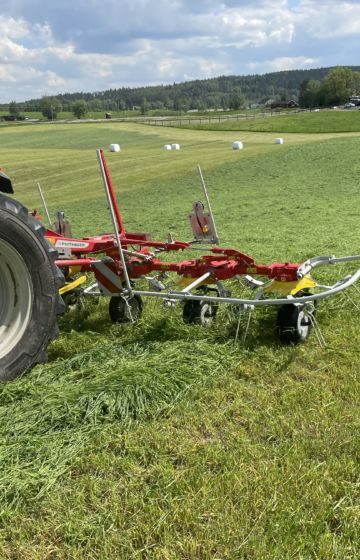 Sprederive HIT 6-rotor Pöttinger