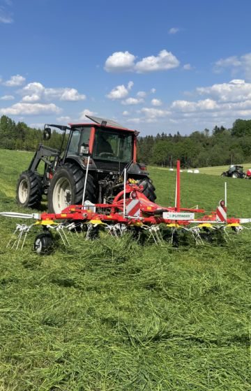 Sprederive HIT 6-rotor Pöttinger