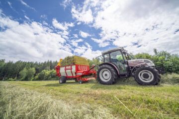 Lessevogn_traktor_Pöttinger_Boss_junior_12