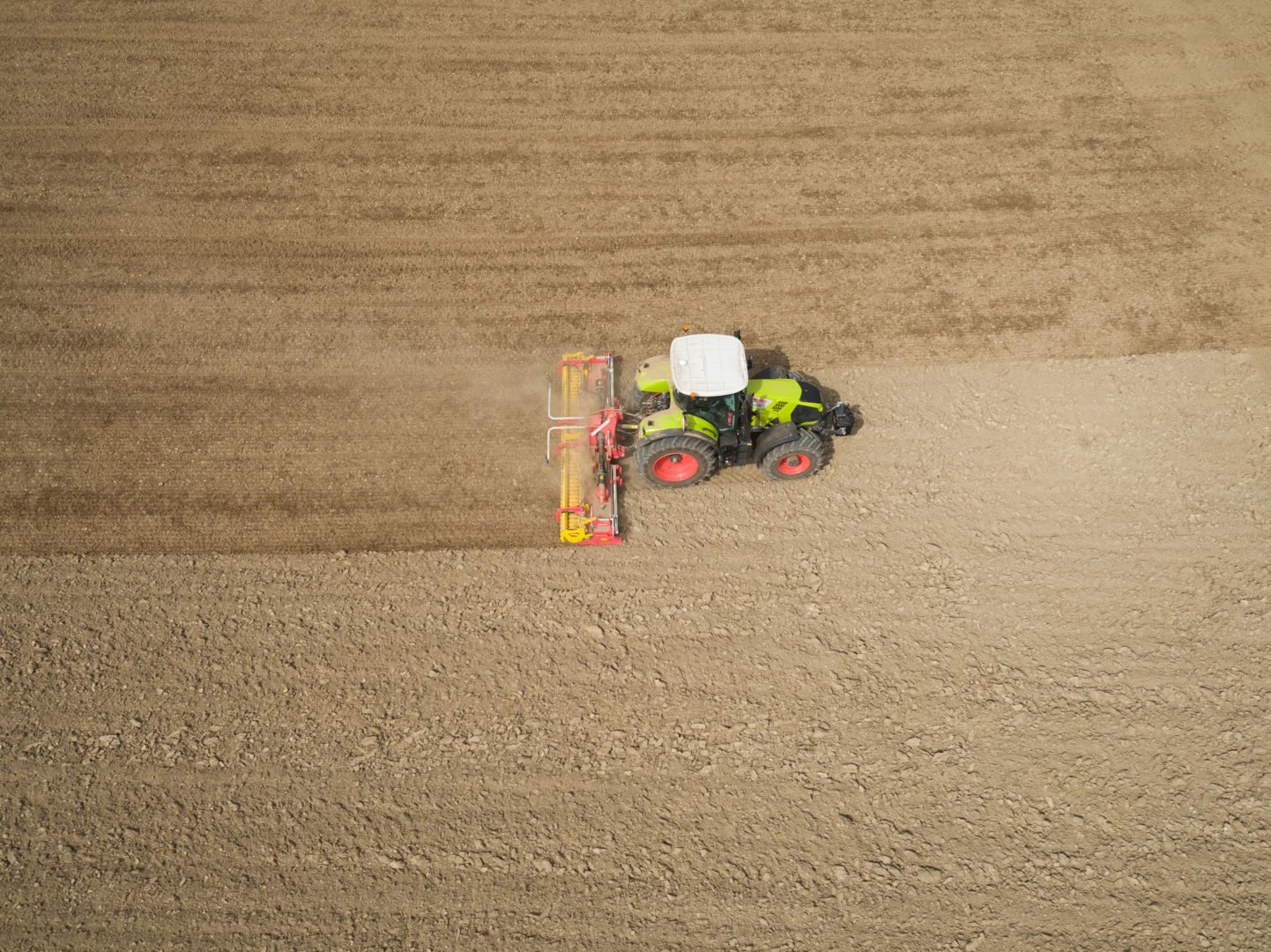 Rotorharv_traktor_lion_pöttinger (29)