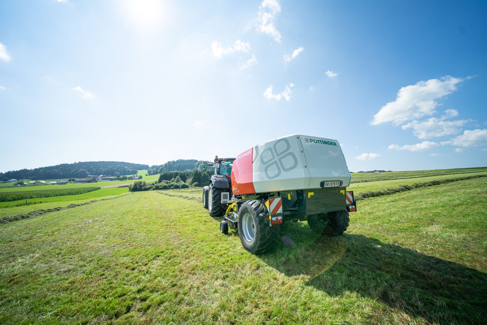 Rundballepresse_traktor_pöttinger_impress_f_3130 (6)