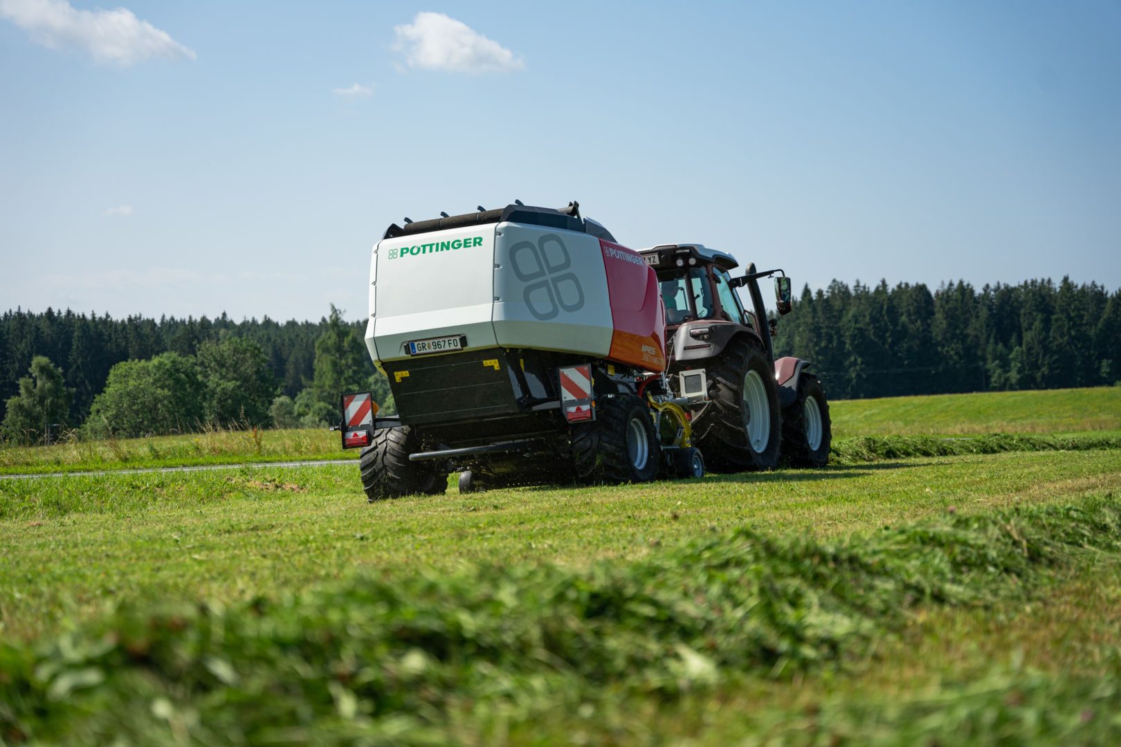 Rundballepresse_traktor_pöttinger_impress_v (22)