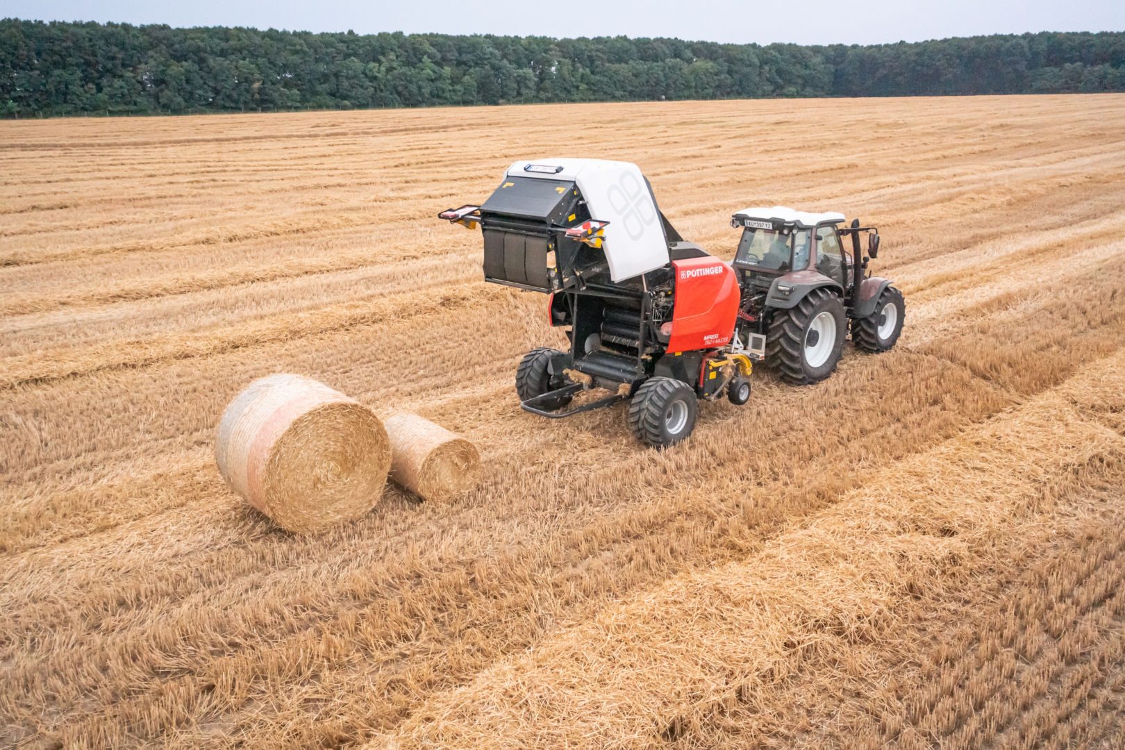 Rundballepresse_traktor_pöttinger_impress_v (23)