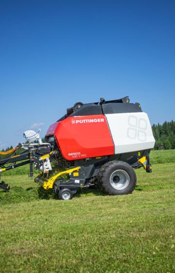 Rundballepresse_traktor_pöttinger_impress_v (4)