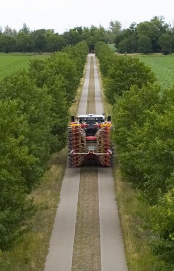 Såfrøaggreat_traktor_pöttinger_aerosem_04