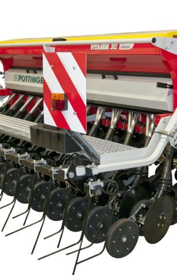 Såmaskin_traktor_pöttinger_vitasem_21