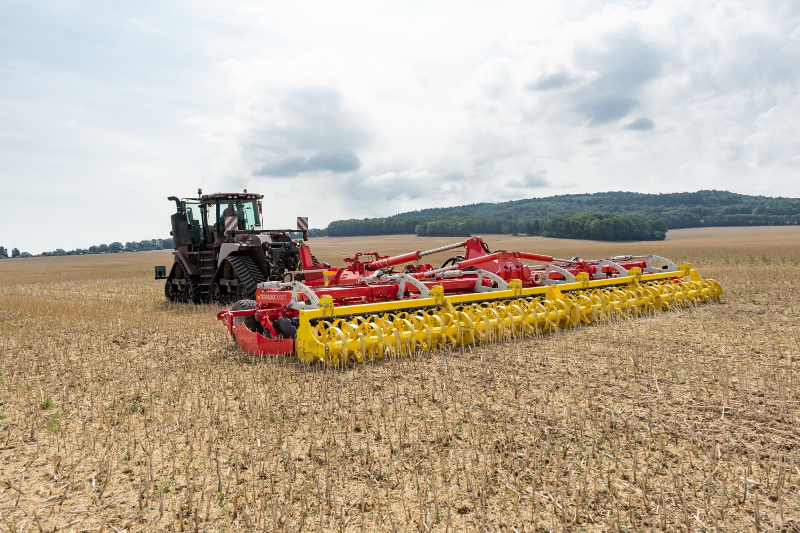 Skålharv_traktor_pöttigner_terradisc_05