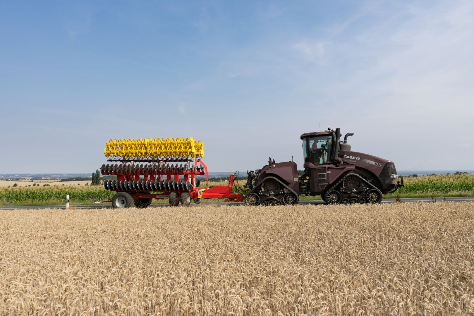 Skålharv_traktor_pöttinger_terradisc_06