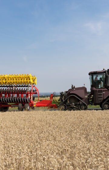 Skålharv_traktor_pöttinger_terradisc_06