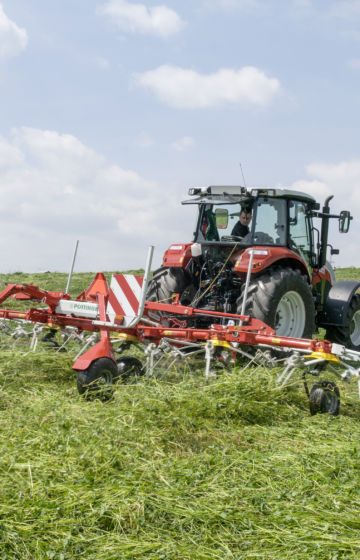 Sprederive HIT 6-rotor Pöttinger