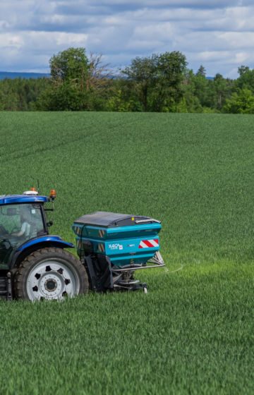 Gjødselspreder_traktor_sulky_x40+_14