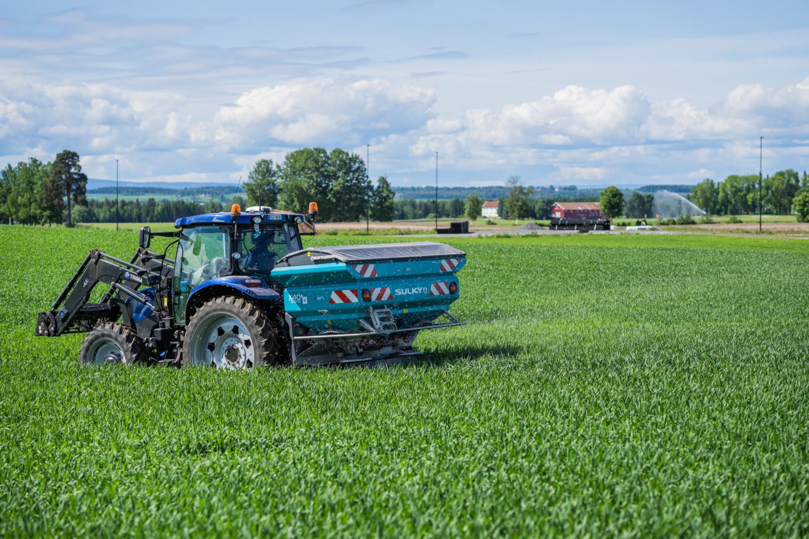 Gjødselspreder_traktor_sulky_x40+_11