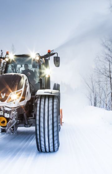 Velkommen til vinterdagen 2024 hos Akershus Traktor