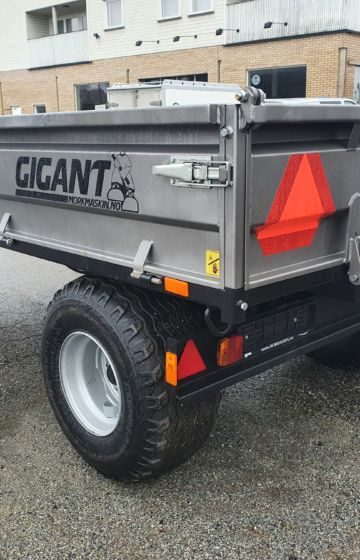 Traktor kornhenger Gigant GDS