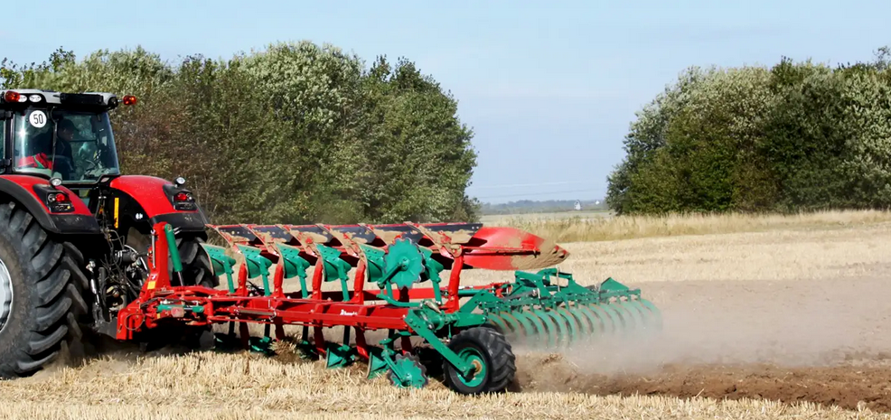 Hydrauliske toppstag fra Byberg – norskproduserte Duplostag med stor slaglengde, høy kvalitet og allsidig bruk til traktor og fronthydraulikk.