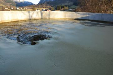 Gjødselpumpe på stativ langakslet