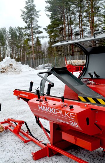 Vedmaskin Falcon Hakki Pilke