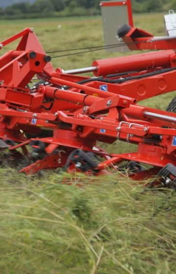Sprederive_traktor_kuhn_GF-7902-TGII (7)