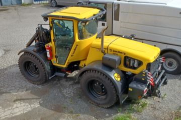 Redskapsbærer_lundnberg_6255_02 Redskapsbærer_lundnberg_6255_02Redskapsbærer_lundnberg_6255_02