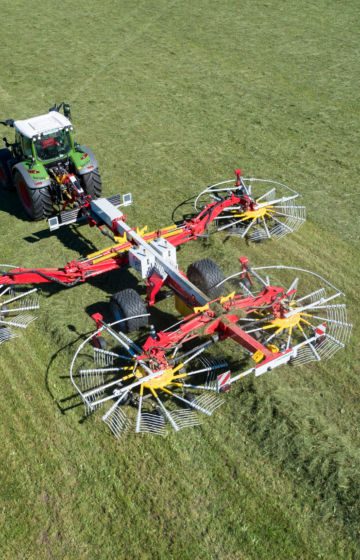 Samlerive TOP 4-rotor Pöttinger