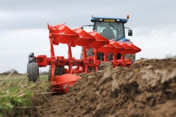 VARI-MANAGER_Ploughing_NSH Plog Vari-Master Kuhn