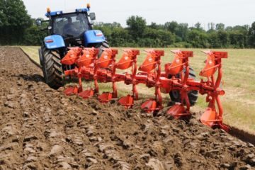 Vari-Leader_Action_04 Plog Vari-Leader Kuhn