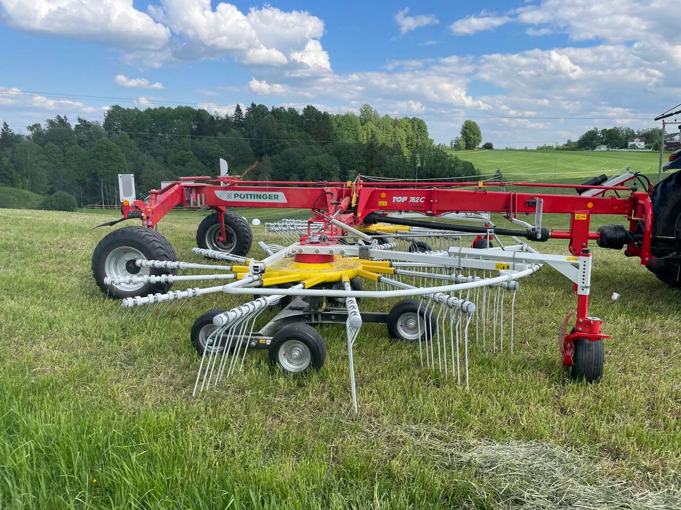 Samlerive P ttinger TOP 2 rotor Testvinner Akershus Traktor samlerive-p-ttinger-top-2-rotor-testvinner-akershus-traktor