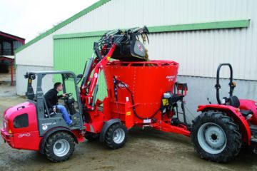 Fullfôrvogn Profile Plus 1 Kuhn