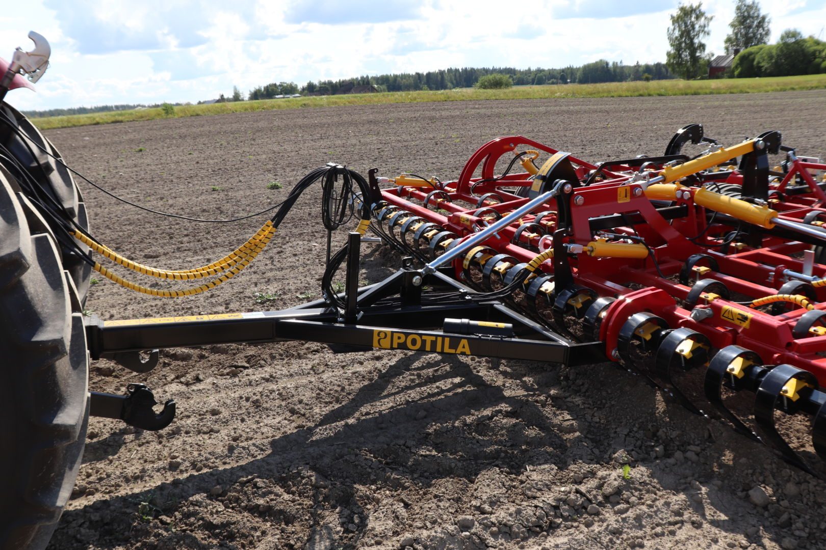 Såbedsharv_traktor_potila_solver (23)