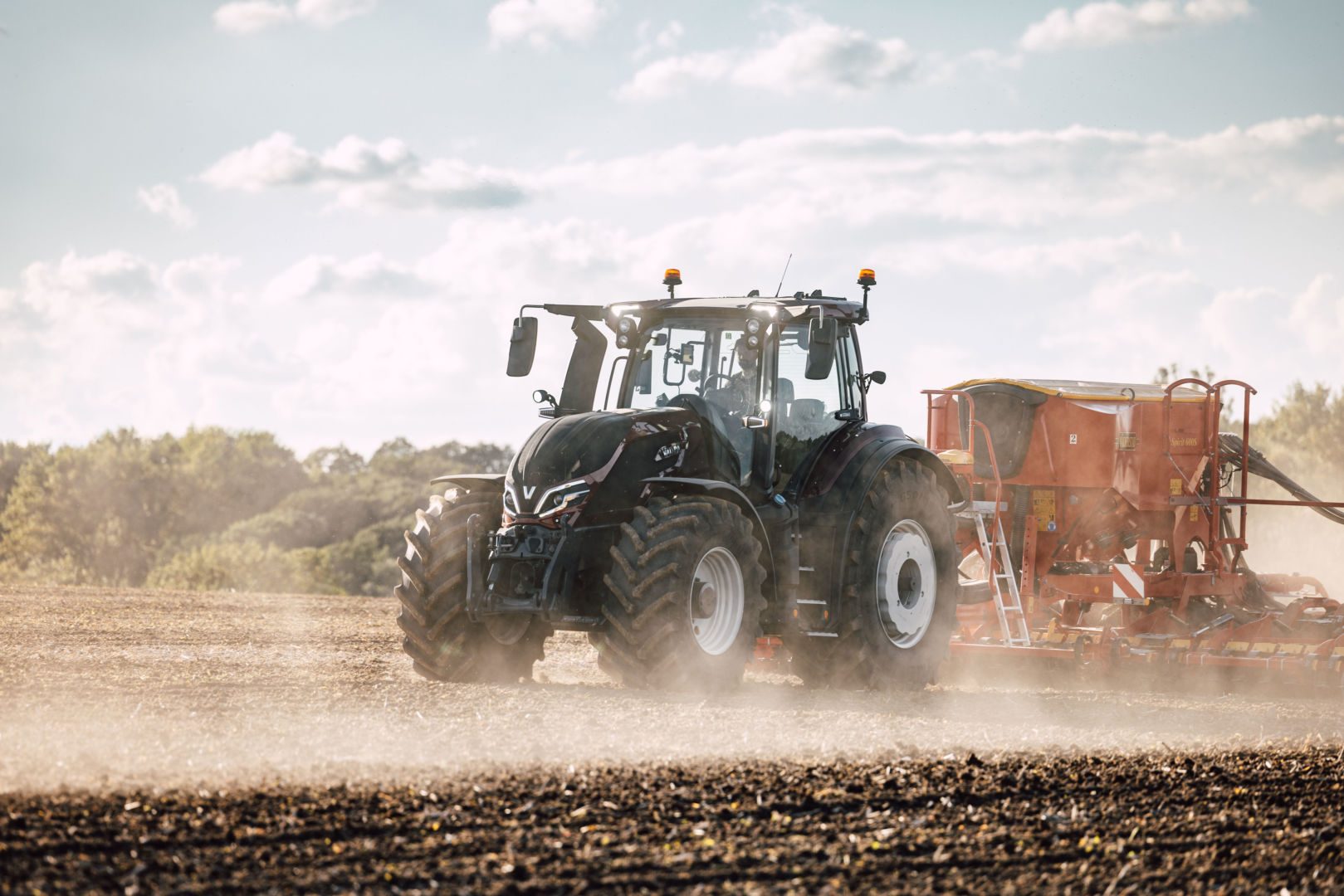 Valtra_q-serie_traktor_q5 (9)