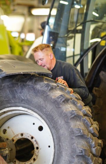Portrettintervju: Marius Sundby – en lojal medarbeider hos Akershus Traktor
Portrettintervju: Marius Sundby – en lojal medarbeider hos Akershus Traktor