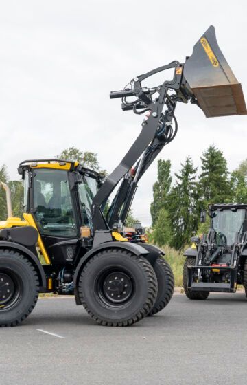 Ny Lundberg redskapsbærer, en moderne og nyutviklet maskinserie designet for effektivt og allsidig arbeid.