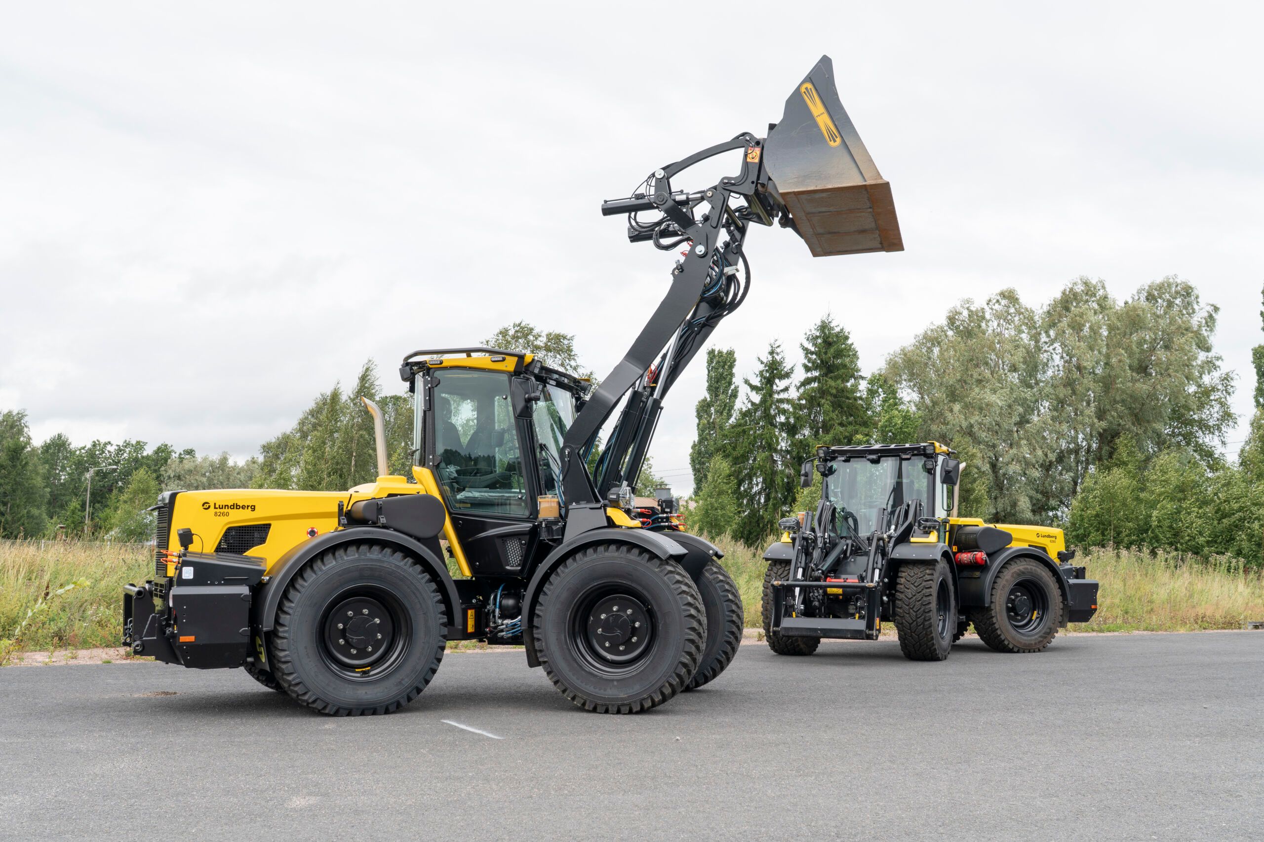 Ny Lundberg redskapsbærer, en moderne og nyutviklet maskinserie designet for effektivt og allsidig arbeid.