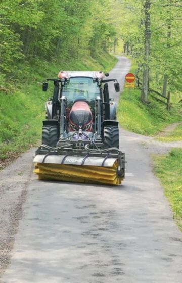 Vi tilbyr Holms reservedeler direkte i butikken.
