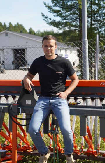 Underhaug 7921 – enkel fornying av eng uten jordarbeiding