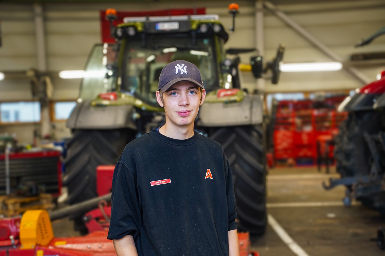 Julius Sørli, lærling hos Akershus Traktor, skal delta i finalen i Årets lærling på Agrisjå.Julius Sørli, lærling hos Akershus Traktor, skal delta i finalen i Årets lærling på Agrisjå.