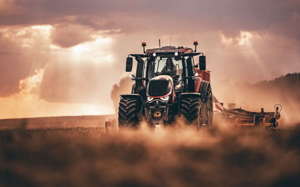 Nye Valtra T-serien, 6. generasjon, med oppgradert design, ny motor og moderne teknologi.
